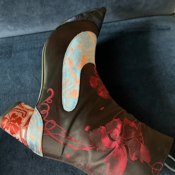 Authentic Dior Boots - Picture 3 of 9